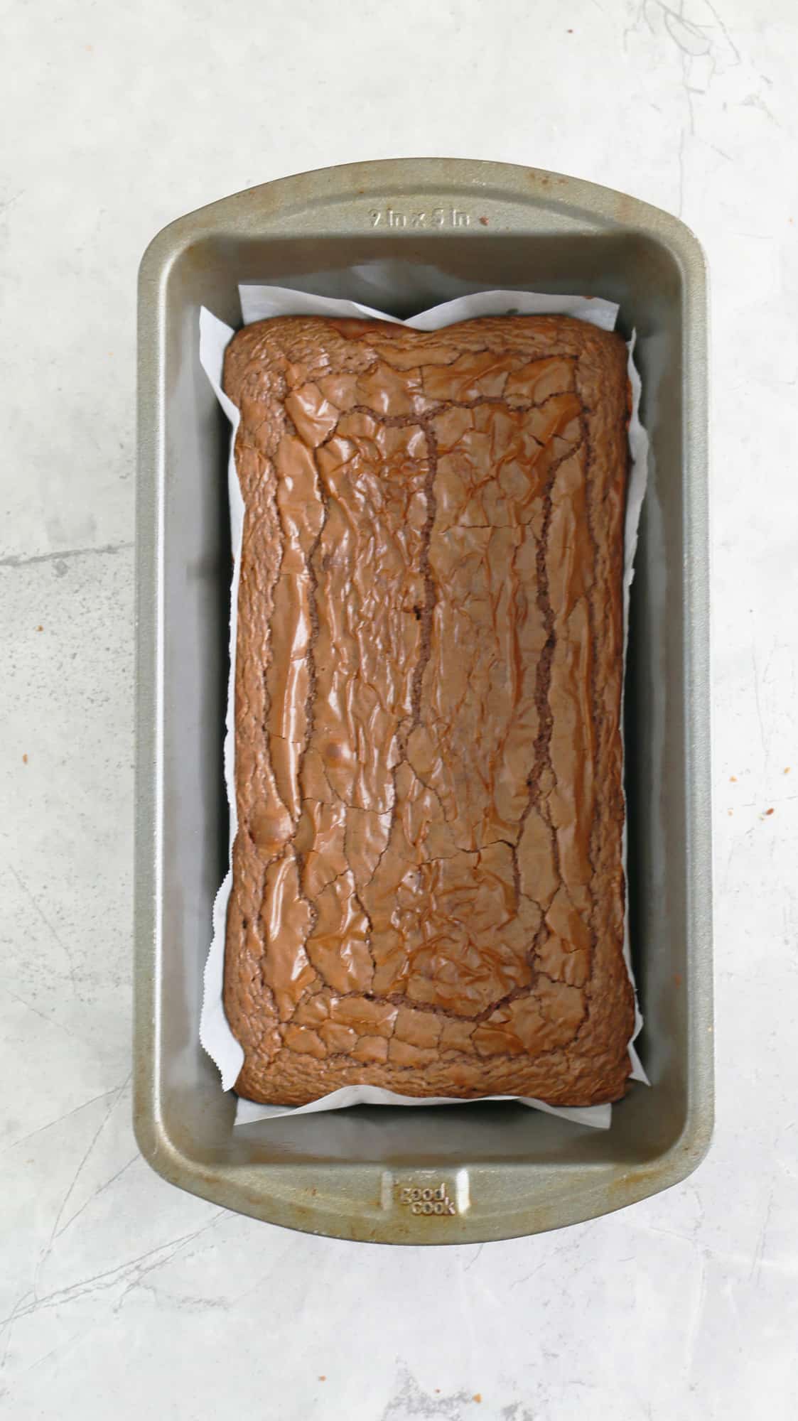 baked nutella brownies in a loaf pan