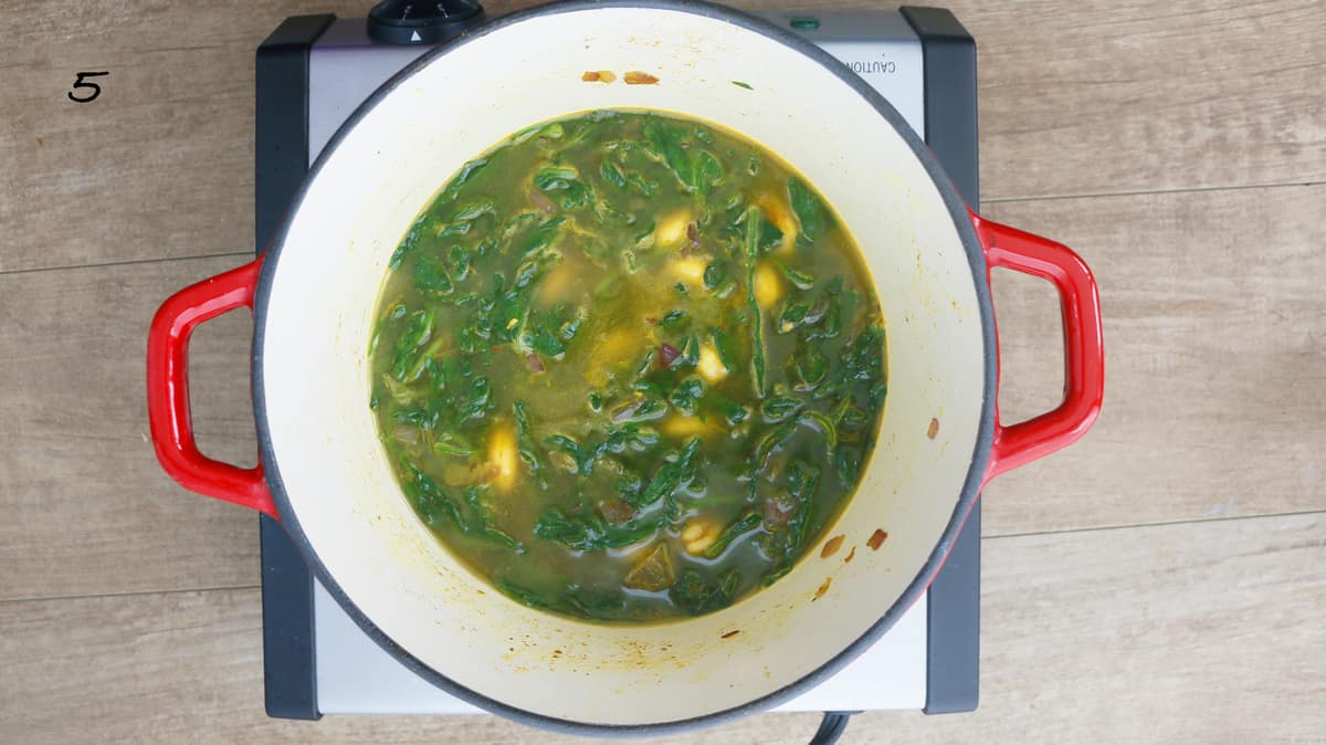 Healthy Indian Spinach Soup (dairy free) | KITCHEN @ HOSKINS