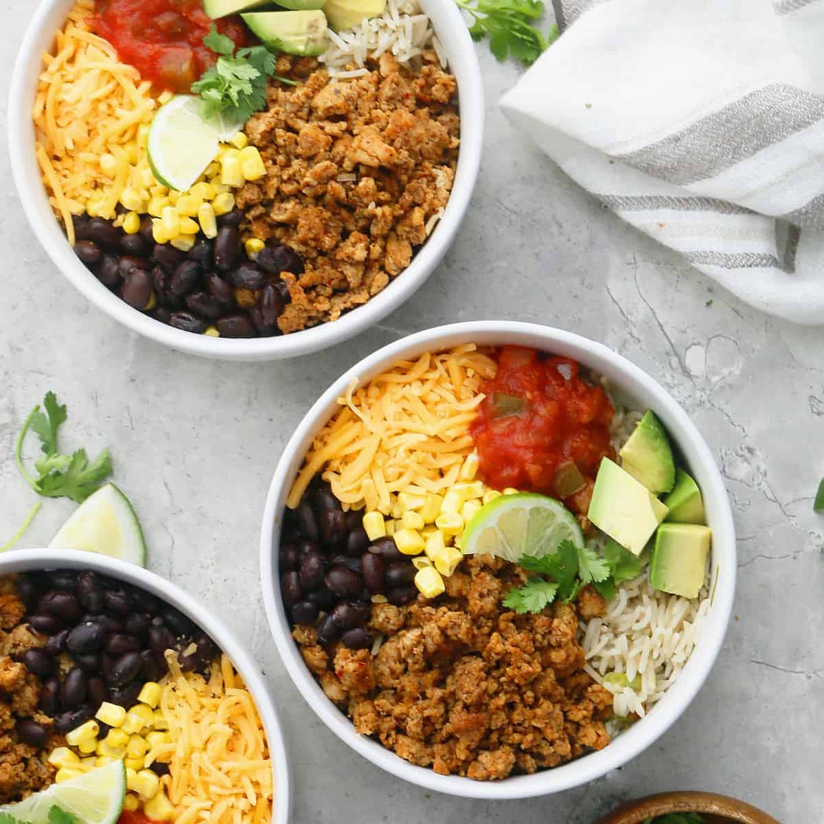Featured image of post How to Make Chicken Burrito Bowl Meal Prep Damn Delicious