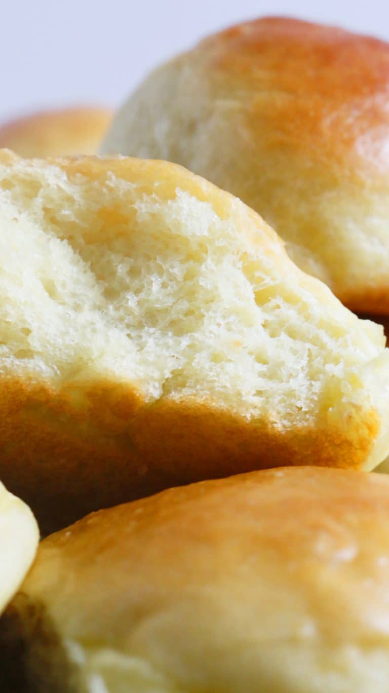 No Knead Avocado Dinner Rolls KITCHEN HOSKINS