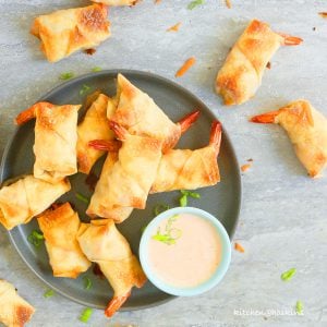 easy baked shrimp rolls with sriracha ranch