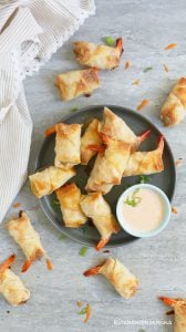 easy baked shrimp rolls with sriracha ranch