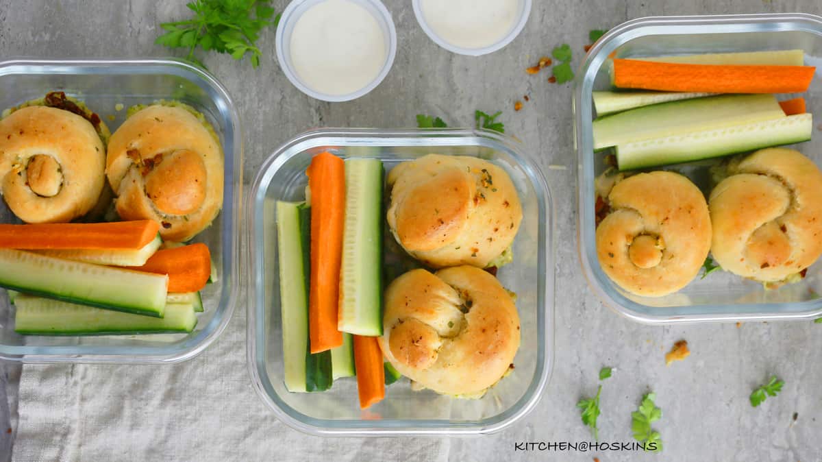 Chicken Pesto sliders with leftover garlic knots + Meal Prep