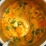 instant pot thai chickpea and spinach curry