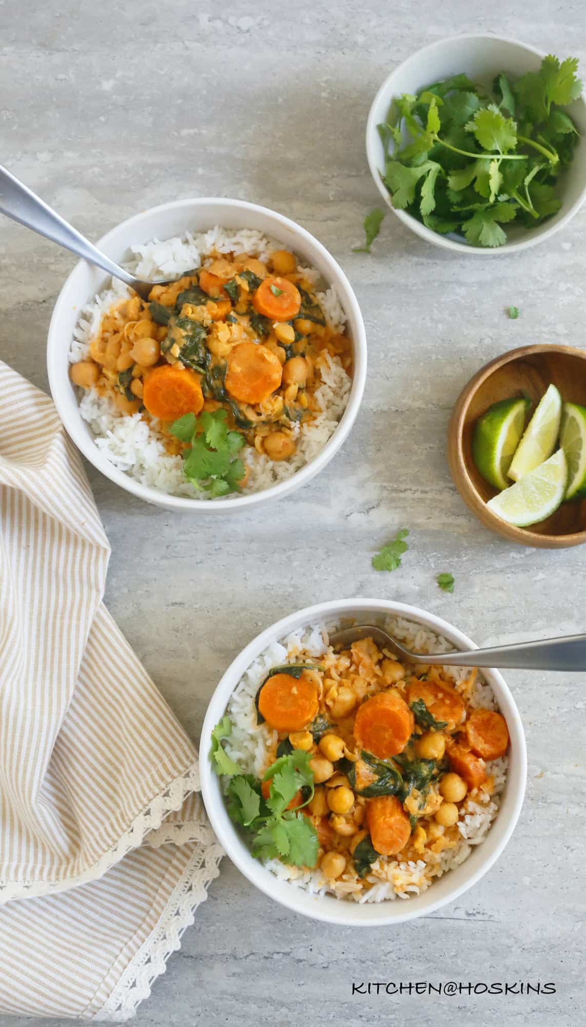 instant pot thai chickpea and spinach curry