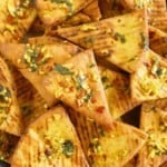 SPICY GINGER GARLIC PITA CHIPS