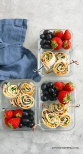 turkey apple and cheddar pinwheels in a lunch box