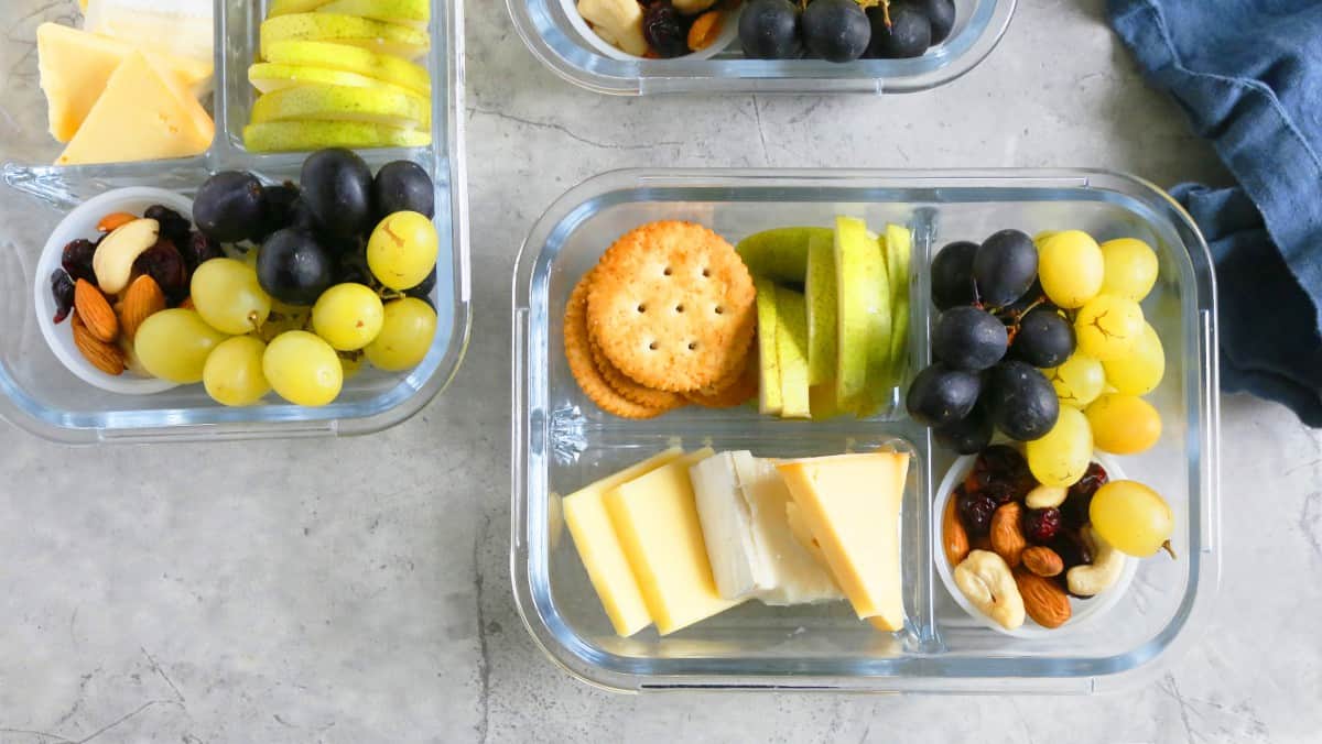 cheese and crackers snack box