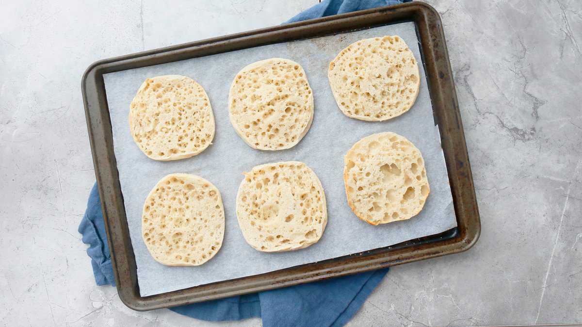 toasted english muffins
