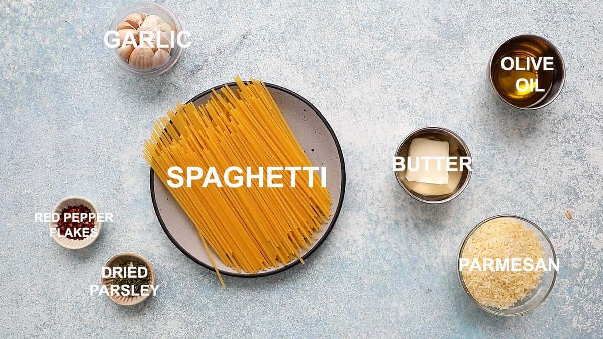 ingredients needed to make spaghetti aglio e olio recipe.