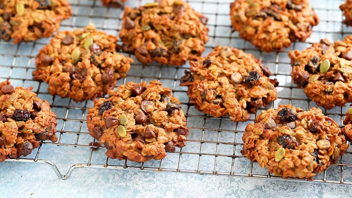 baked breakfast cookies placed on a wire rack.