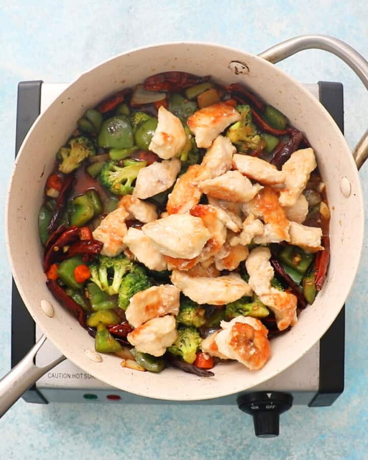 Spicy Hunan Chicken Recipe (easy 30 minute dinner) | Kitchen At Hoskins
