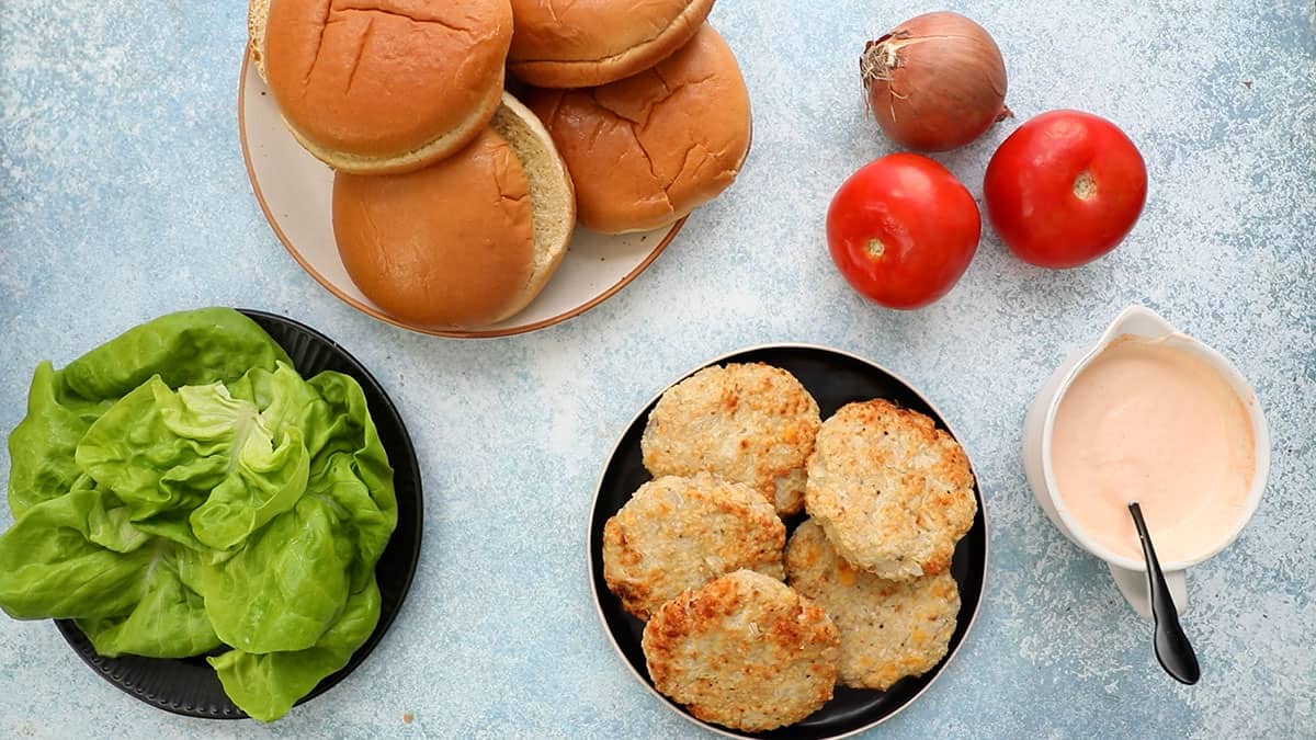 all items needed to make a chicken burger.