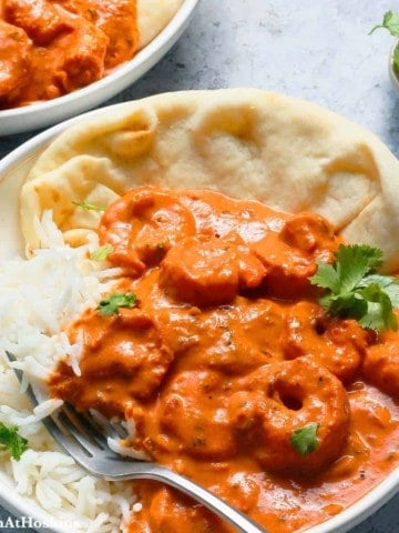 shrimp with indian butter sauce, rice and naan