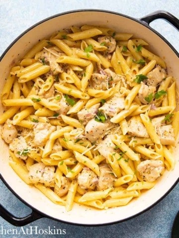 pan with lemon chicken pasta.