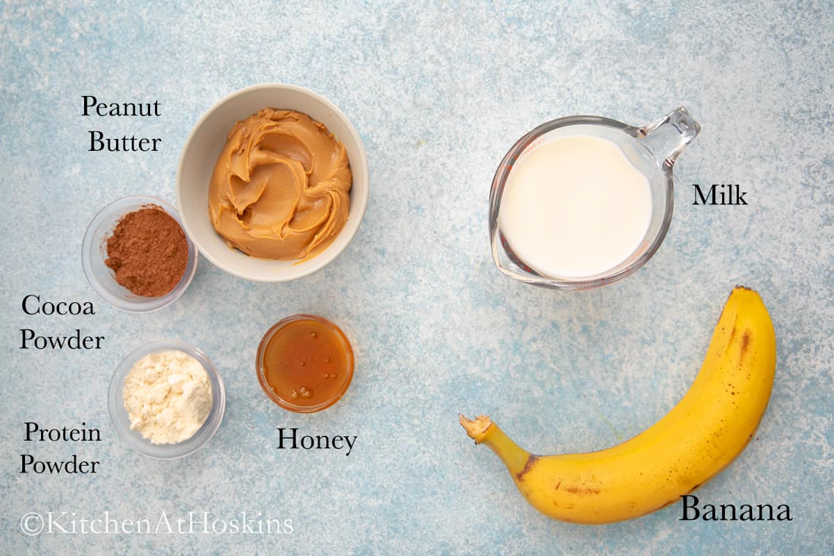 ingredients needed to make peanut butter protein smoothie. 
