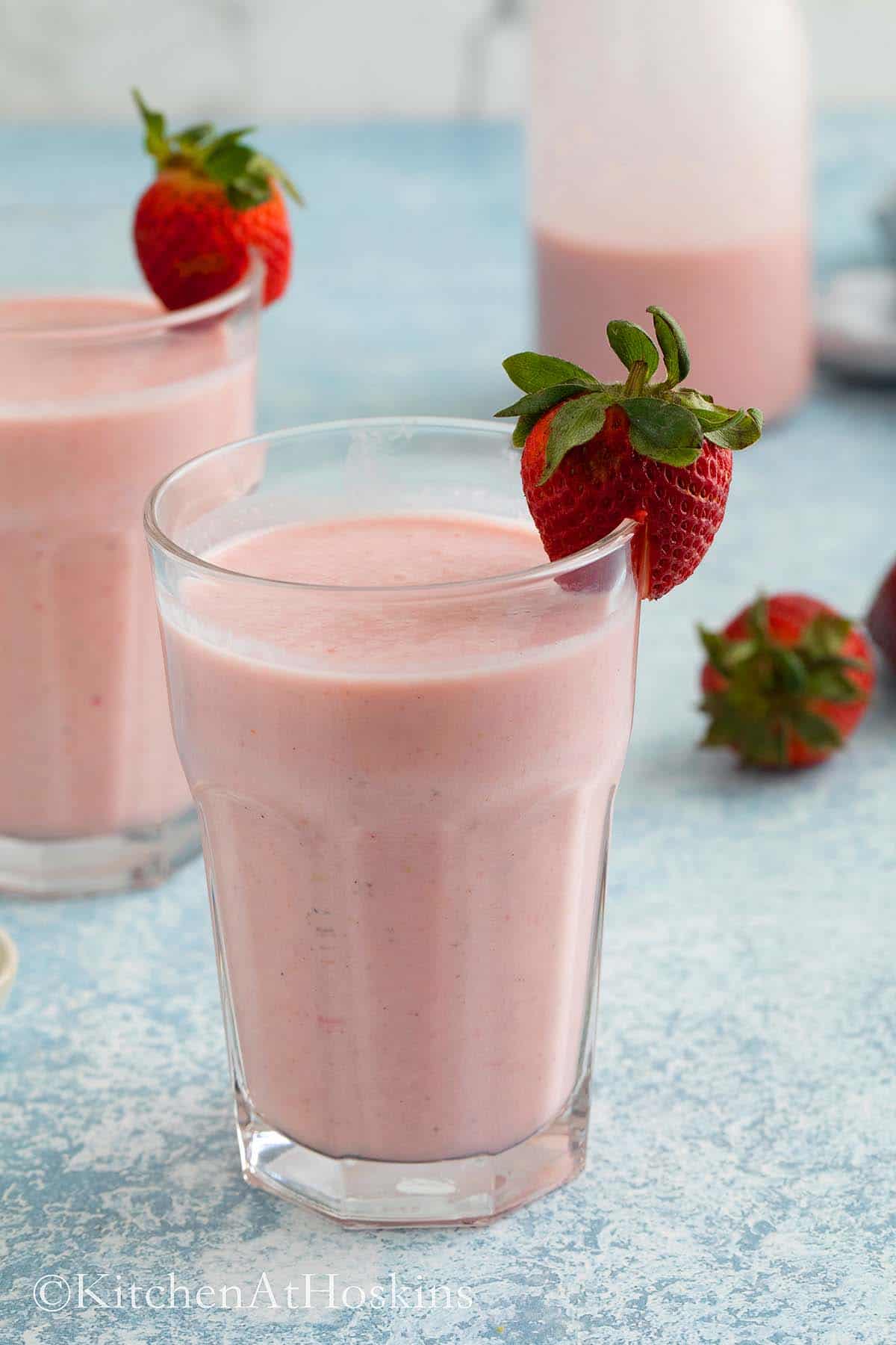 strawberry yogurt lassi in glasses.