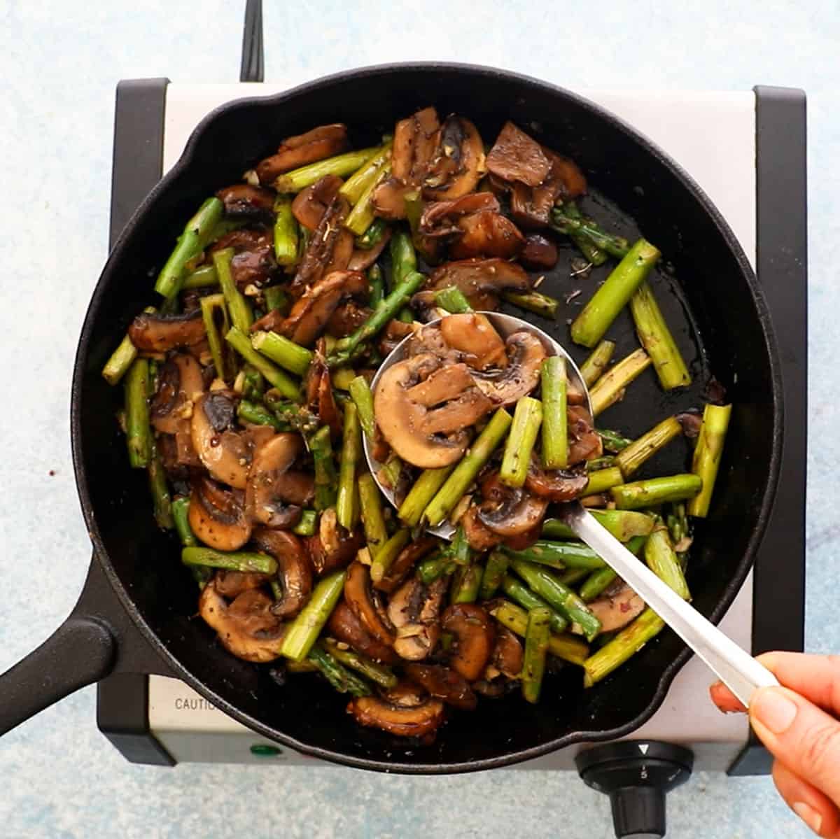 Sautéed Asparagus and Mushrooms-image